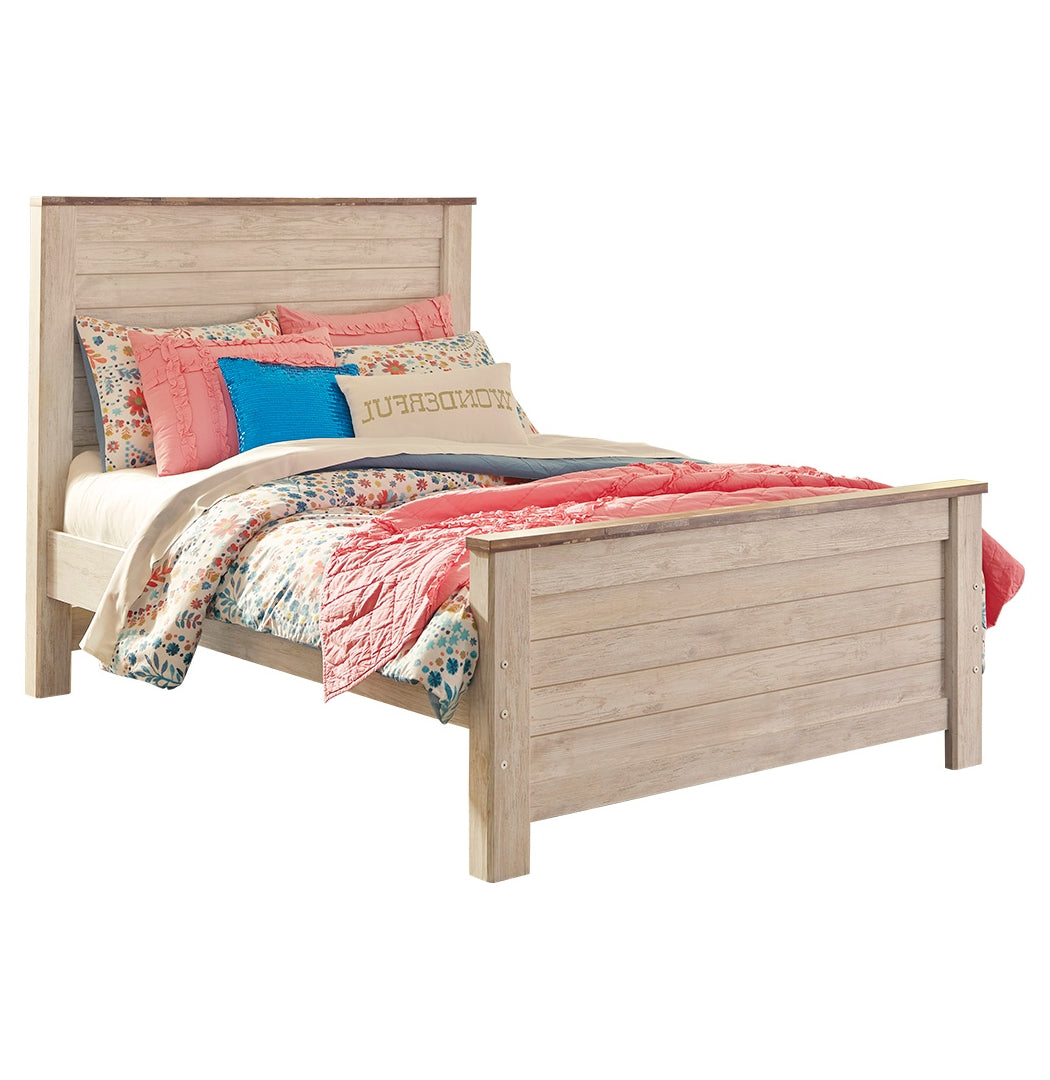 Willowton Beige Panel Bedroom Set