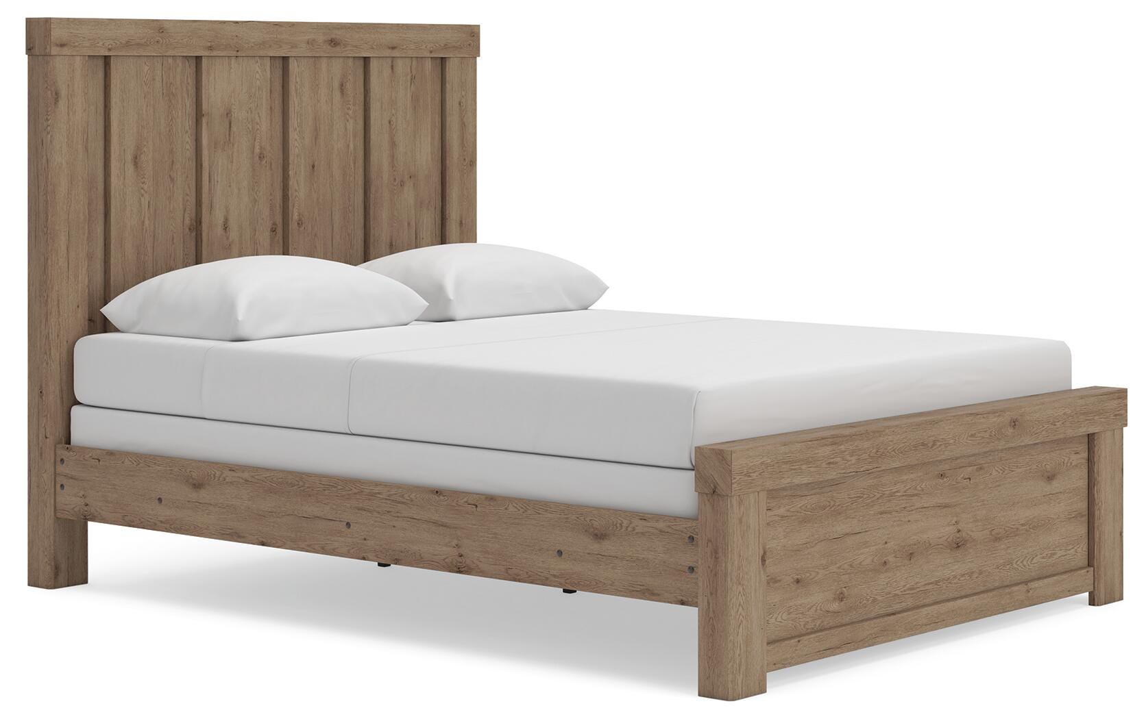 Garistyn Panel Bed