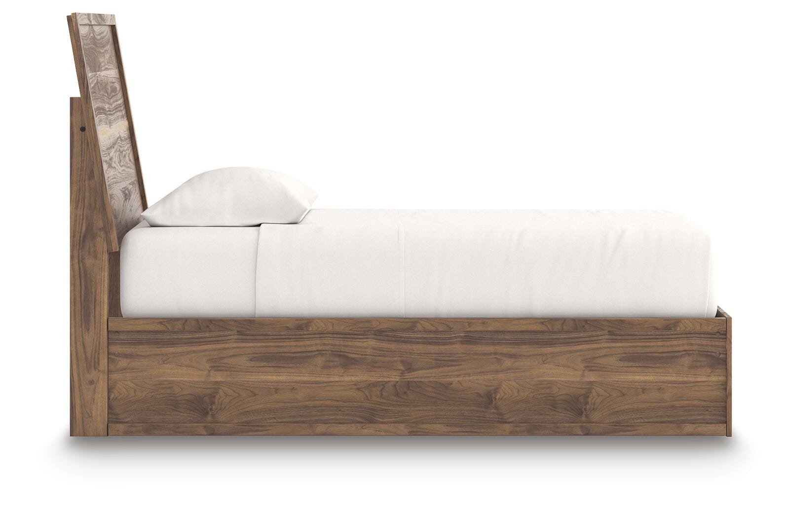 Zadilyn Panel Bed