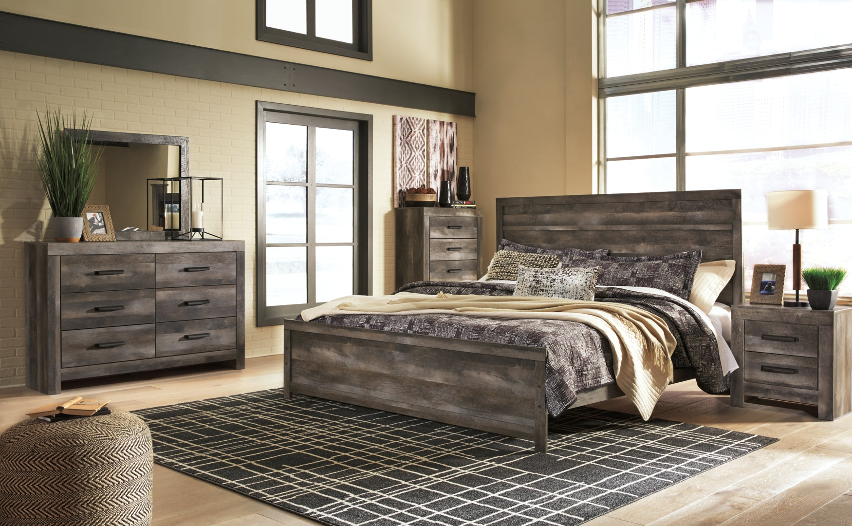 Wynnlow Grey Crossbuck Panel Bedroom Set