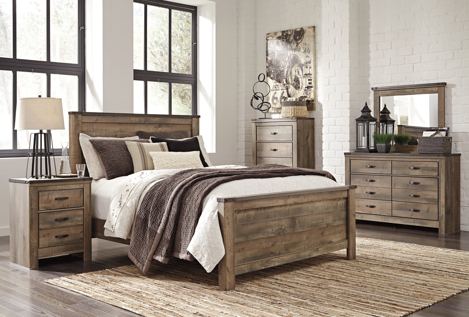 Trinell Brown Panel Bedroom Set