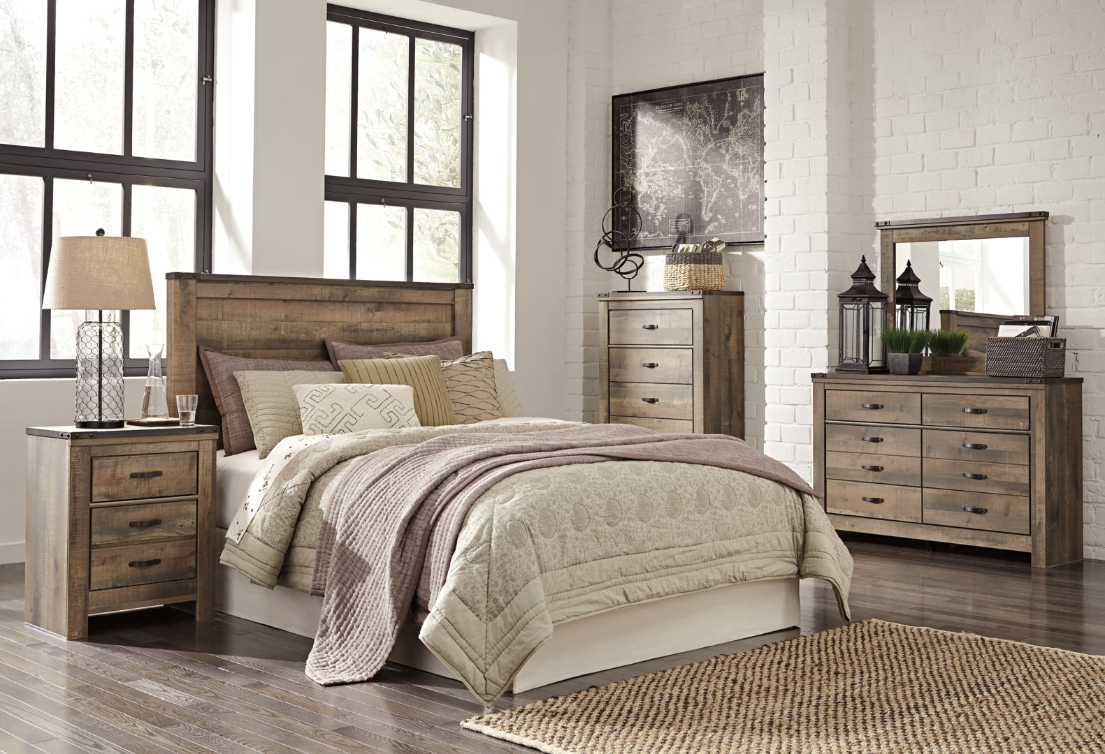 Trinell Brown Panel Bedroom Set