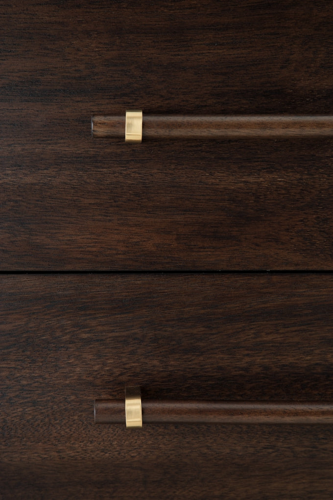 Dantenton Dresser & Chest