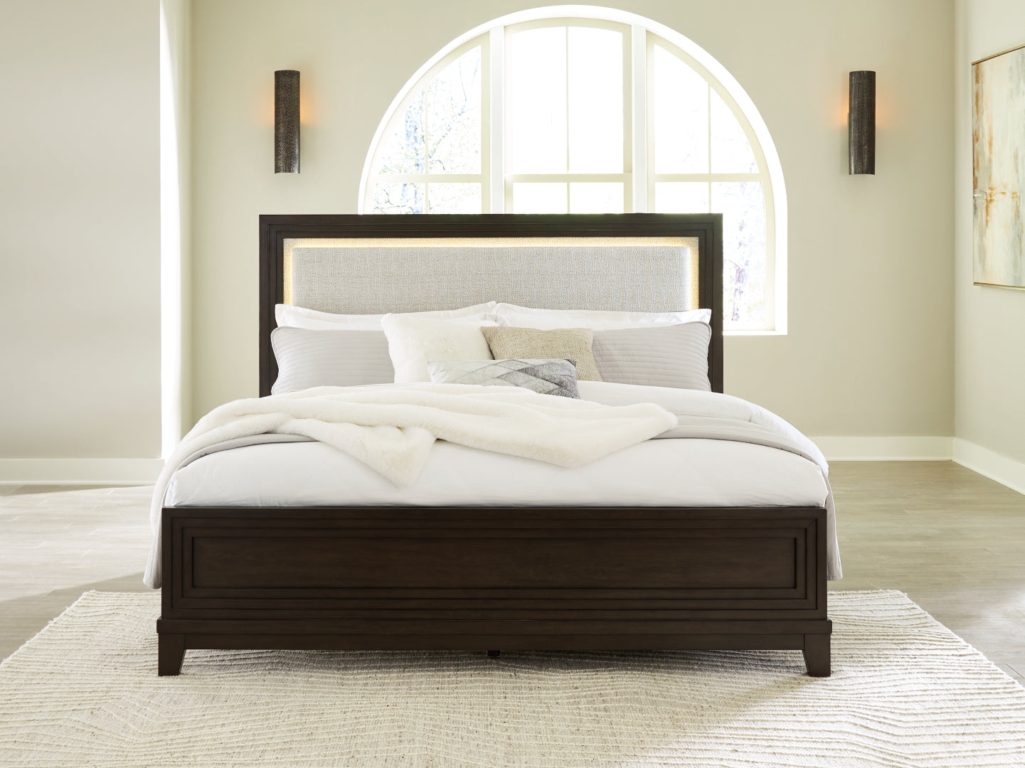 Neymorton Upholstered Panel Bed