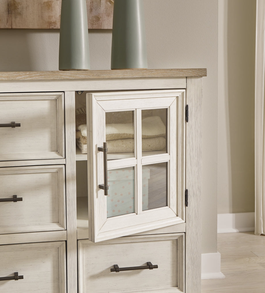 Shaybrock Dresser & Chest