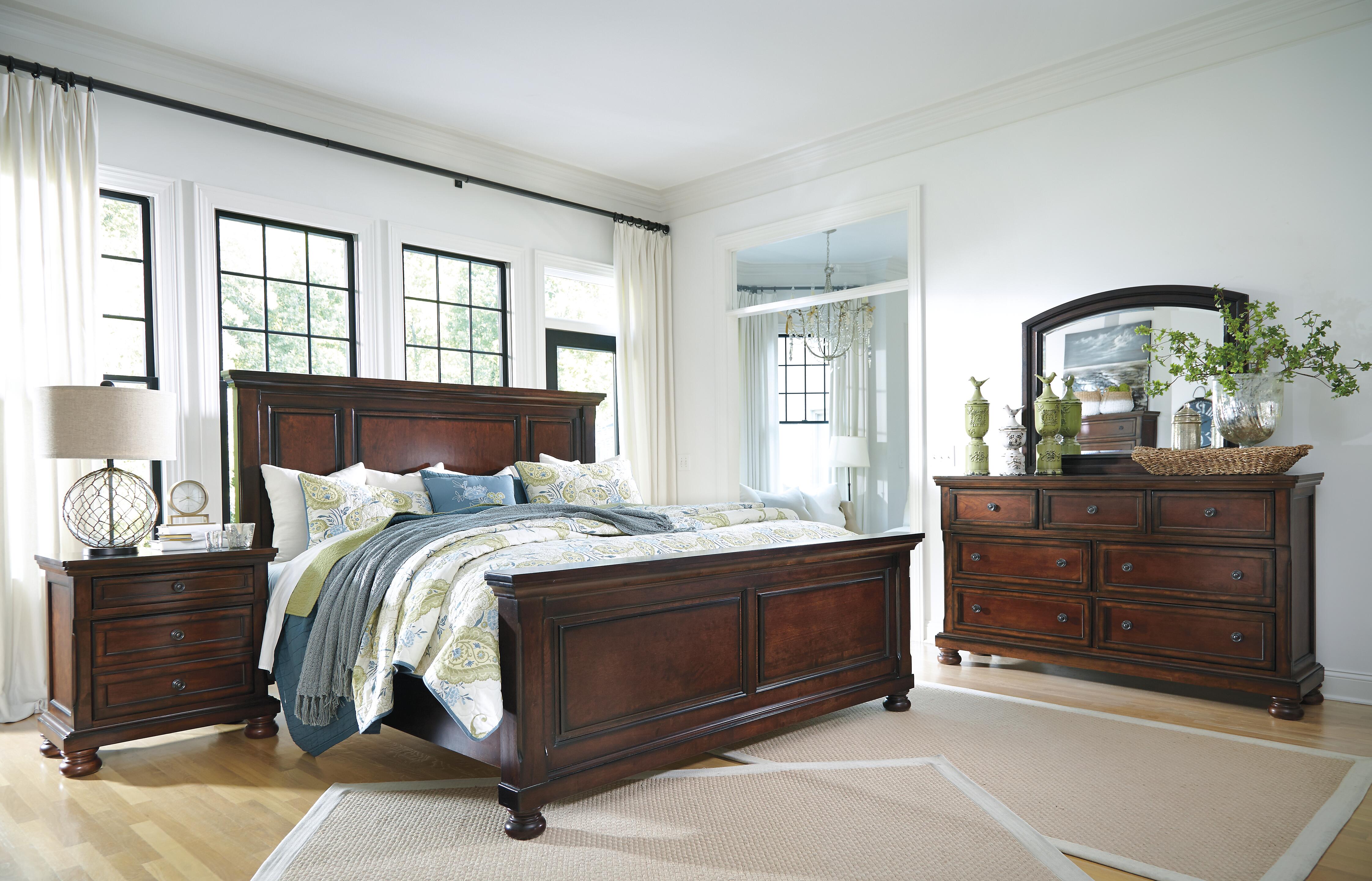 Porter Panel Bed
