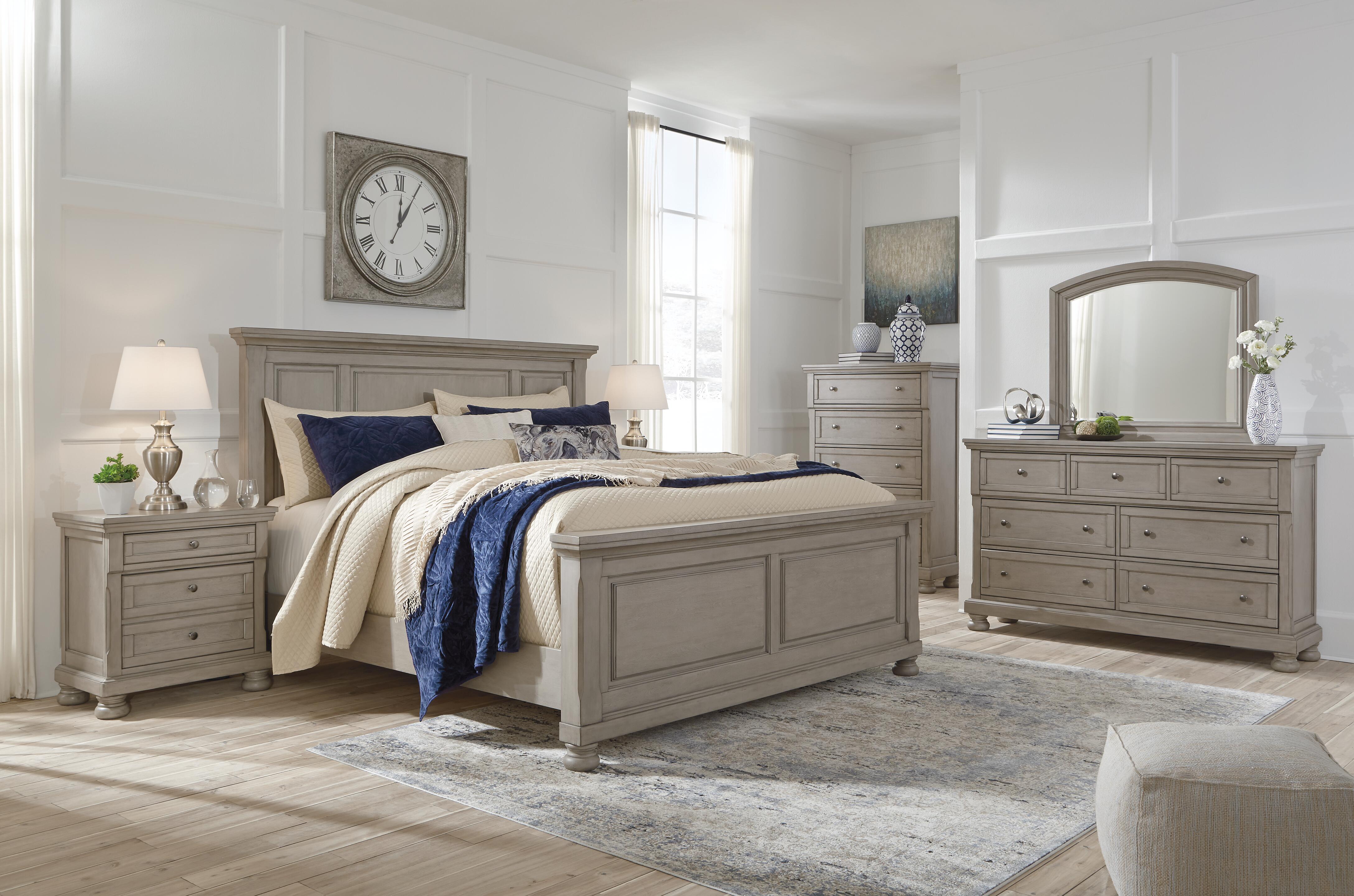 Lettner Panel Bed Bedroom Set