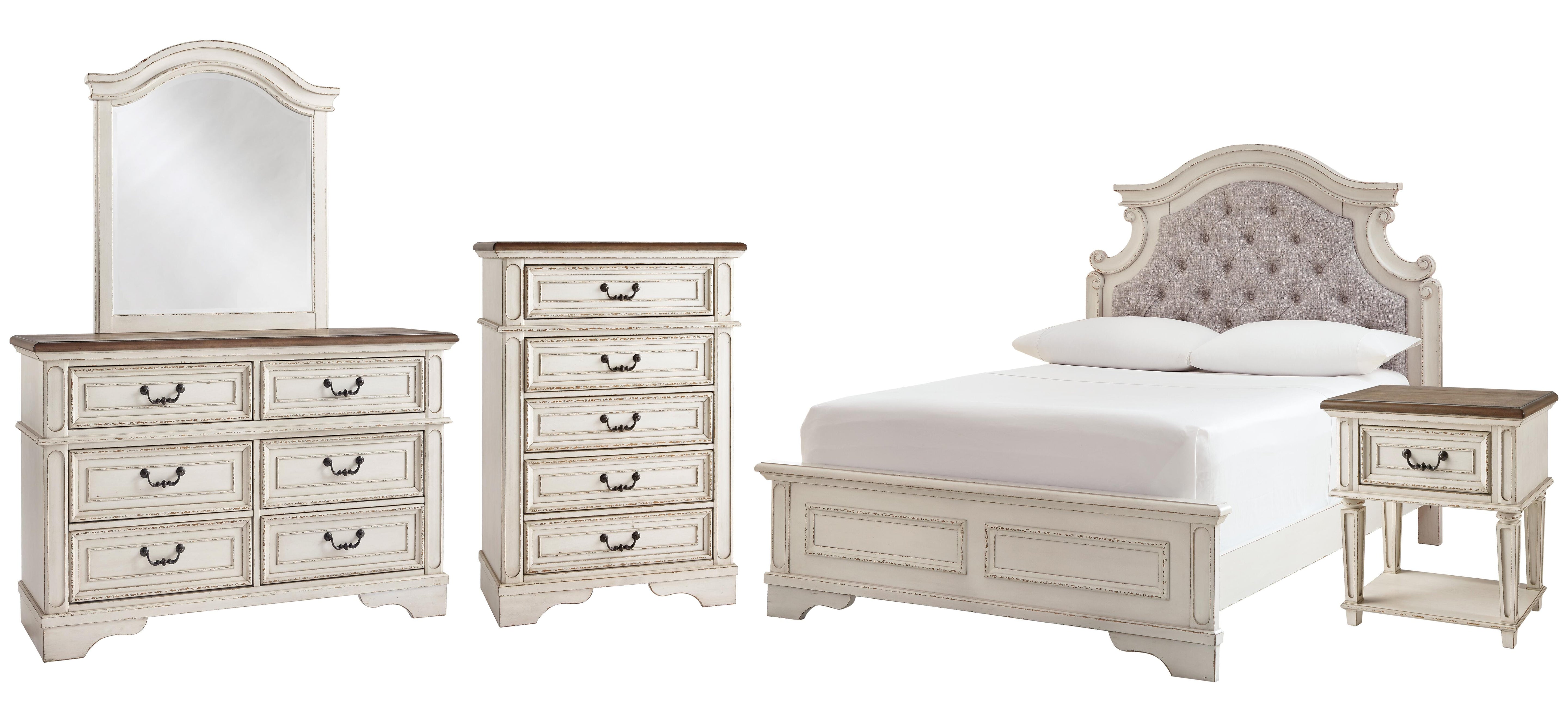 Realyn Panel Bed Bedroom Set