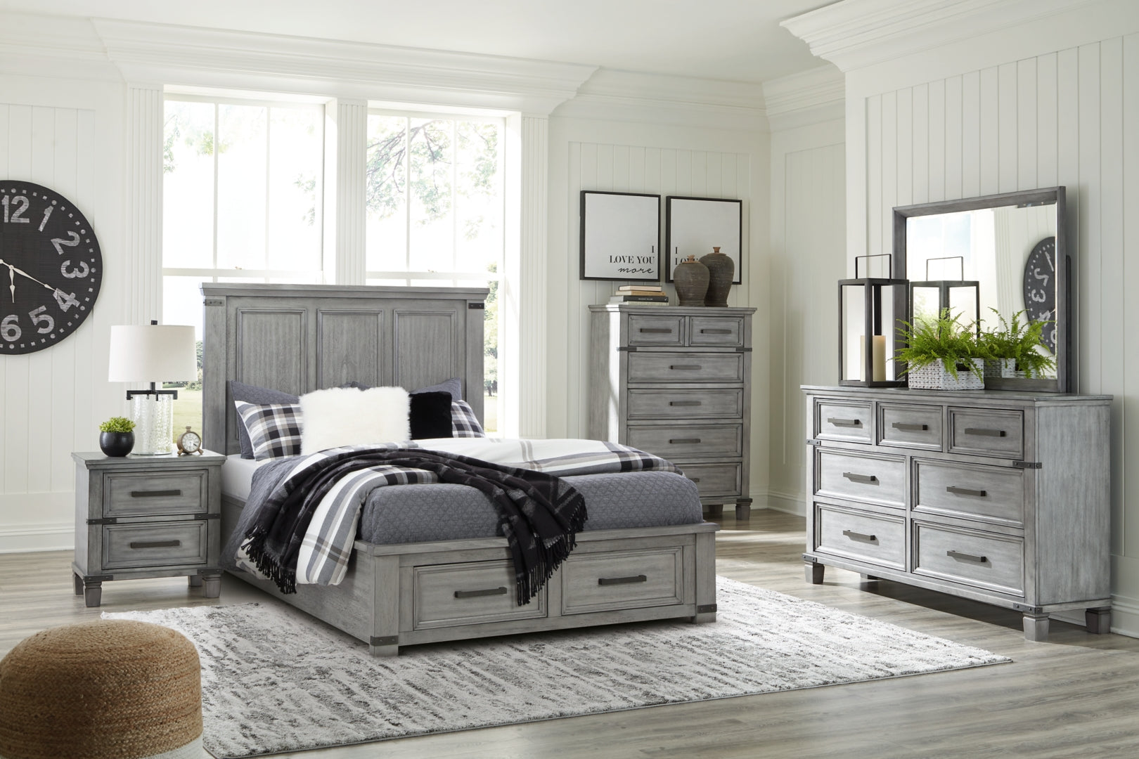 Russelyn California King Storage Bed with Dresser