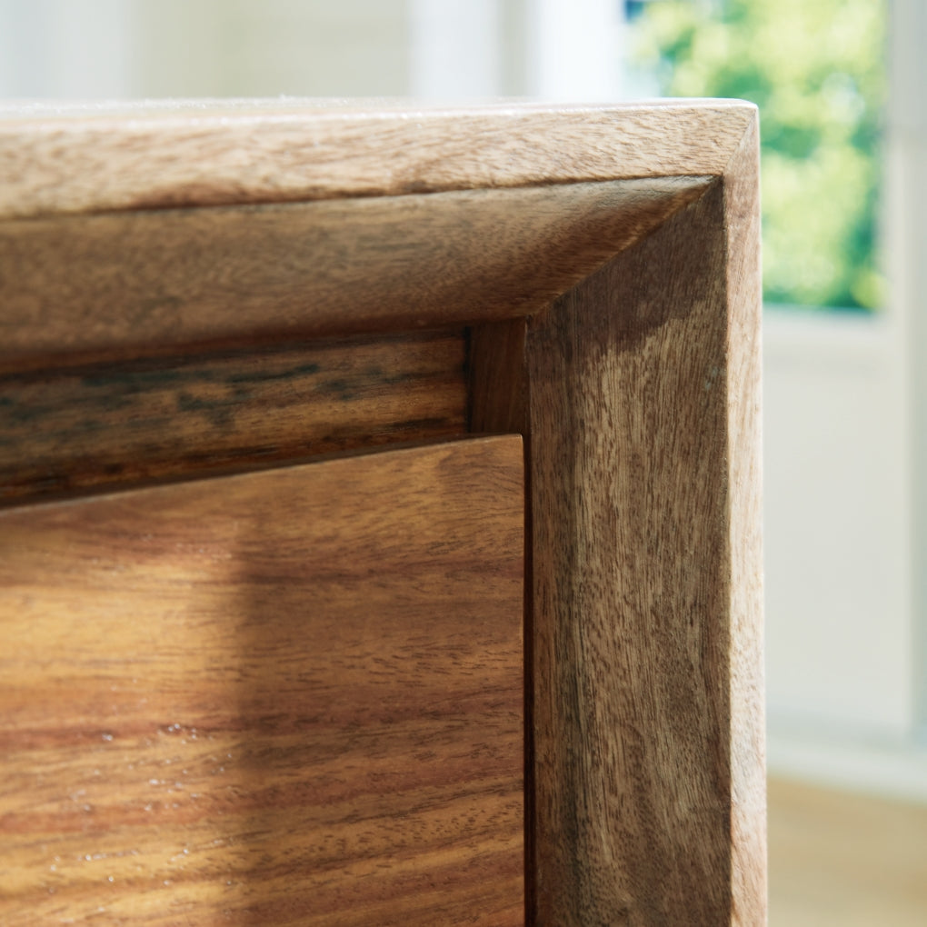 Dressonni Dresser & Chest