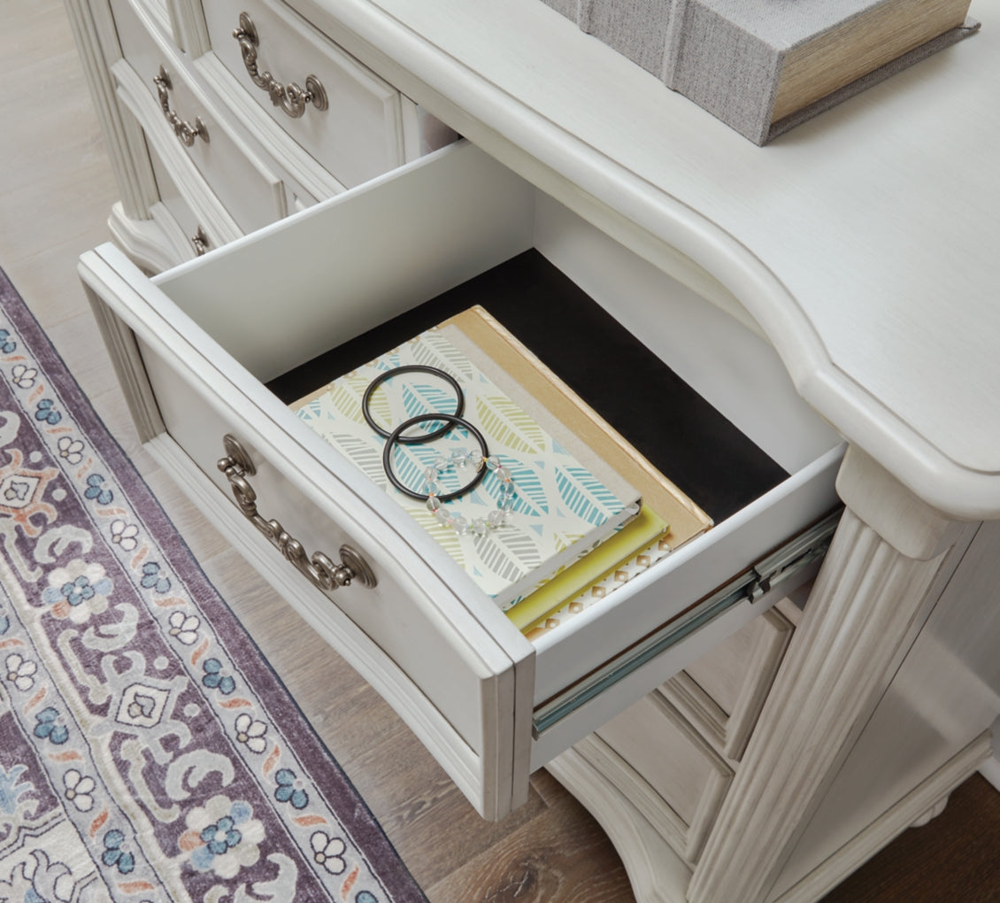 Montelaine Dresser & Chest