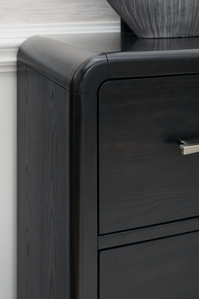 Rowanbeck Dresser & Chest