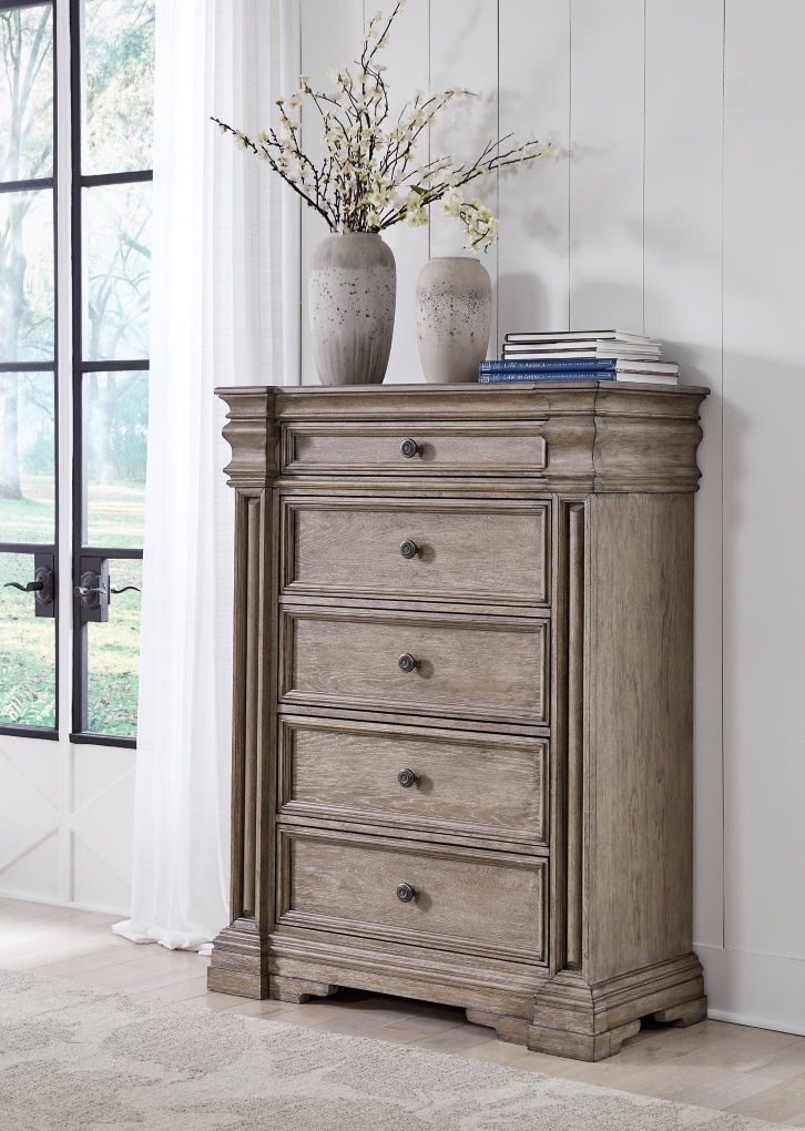 Blairhurst Dresser & Chest