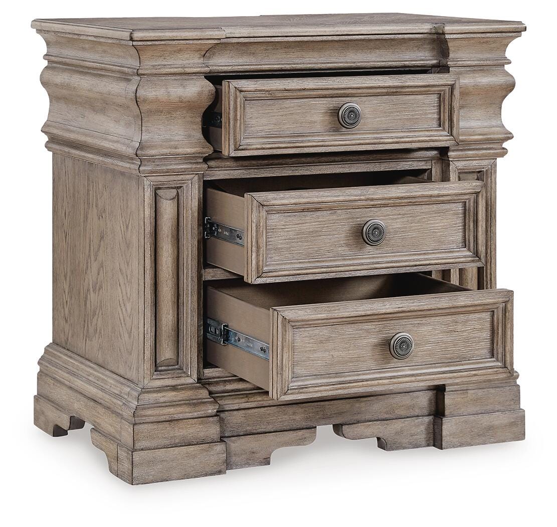 Blairhurst Panel Bed Bedroom Set