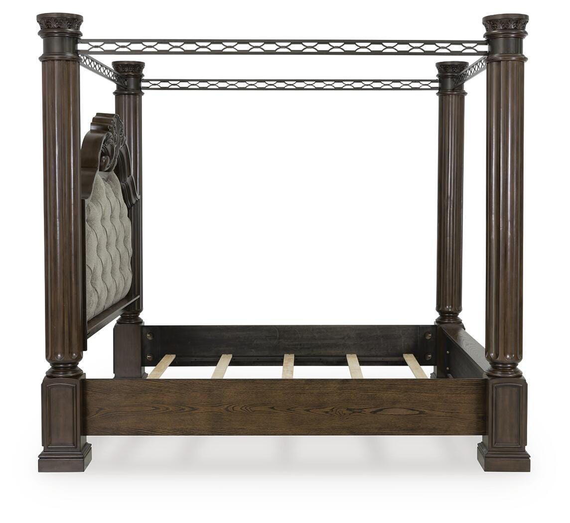 Maylee Canopy Bed