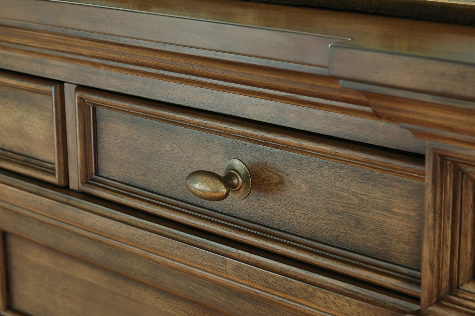 Channley Dresser & Chest