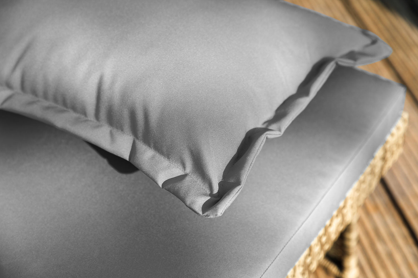 Bahia Tobago Gray Outdoor Chaise Lounge