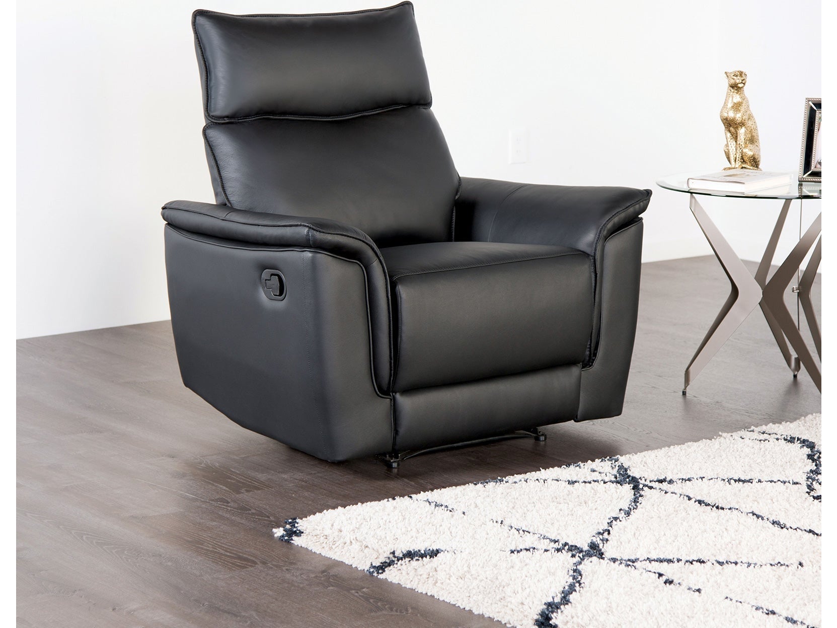 Bienne Black Recliner
