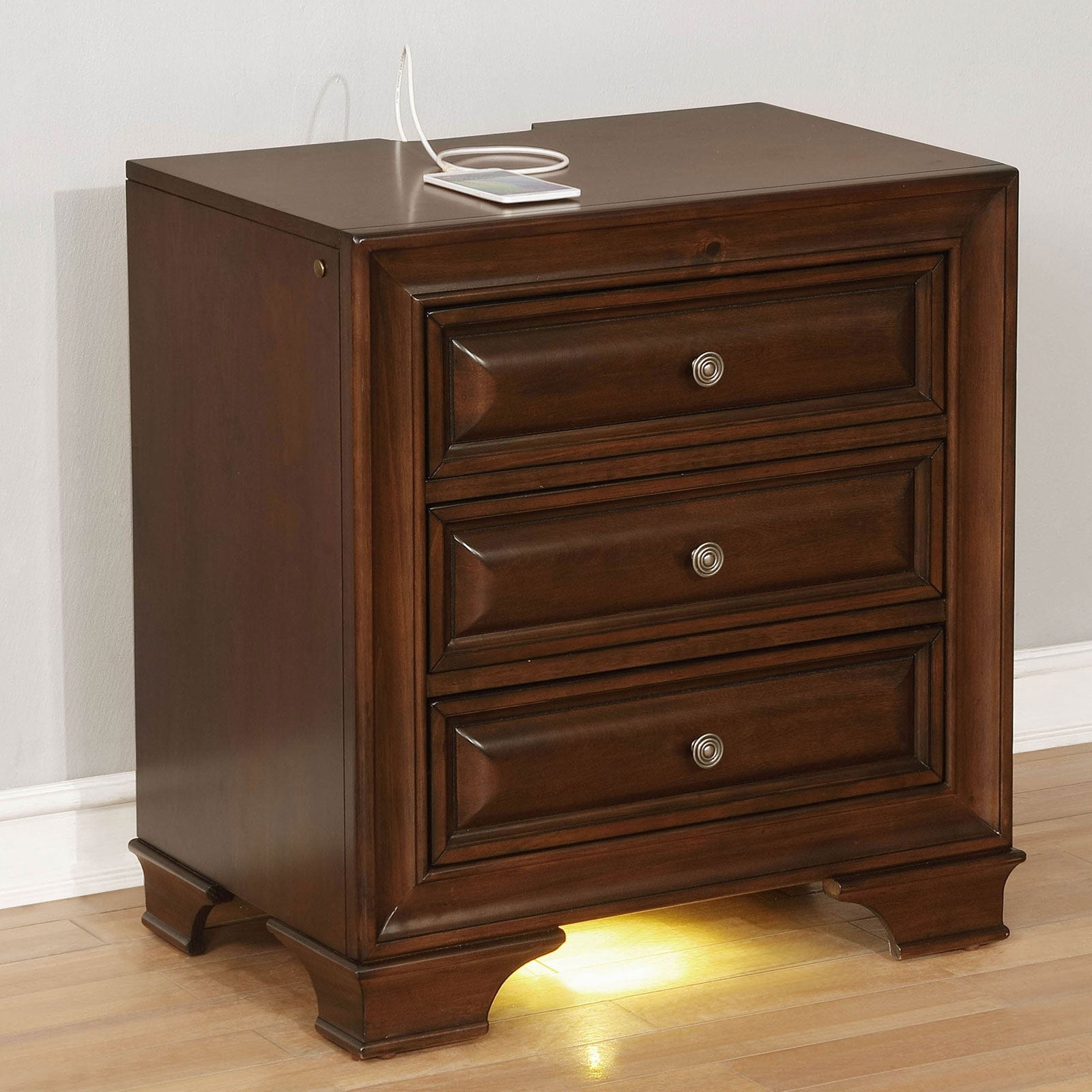 Brandt Brown Cherry 5 Pc. Queen Bedroom Set w/ 2NS