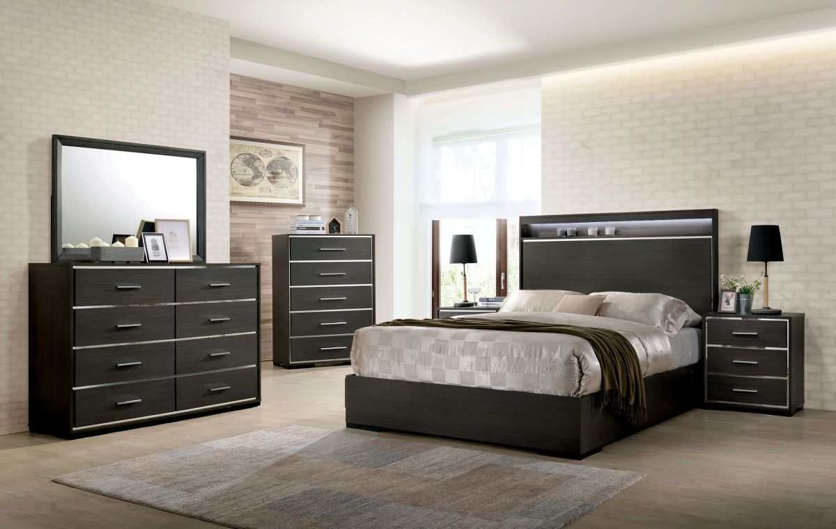 Camryn Warm Gray Queen Bed