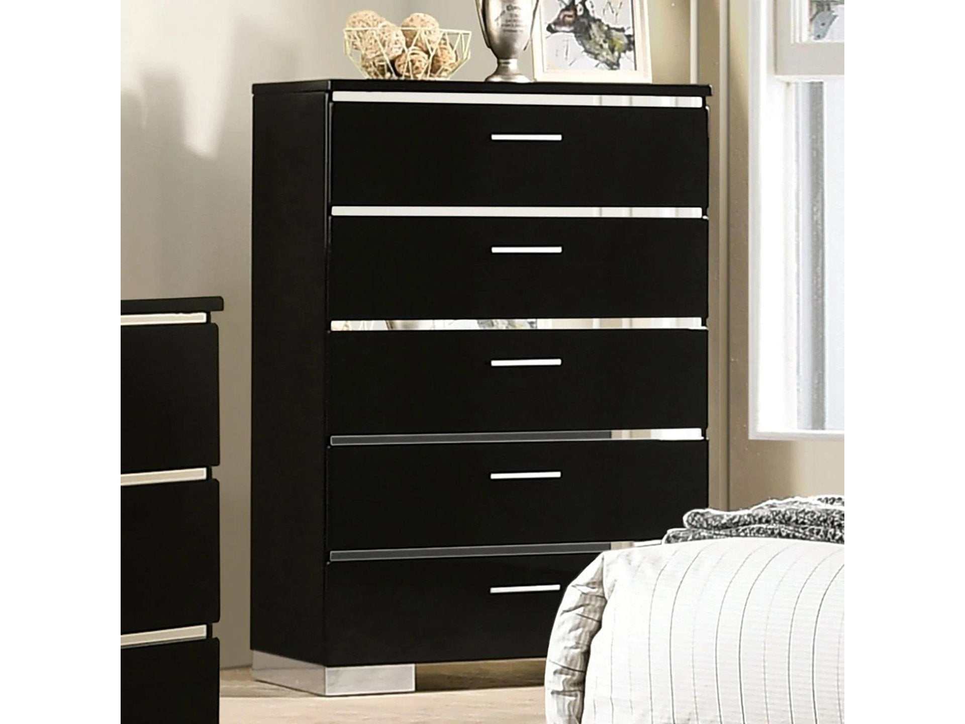 Carlie Black & Chrome Chest