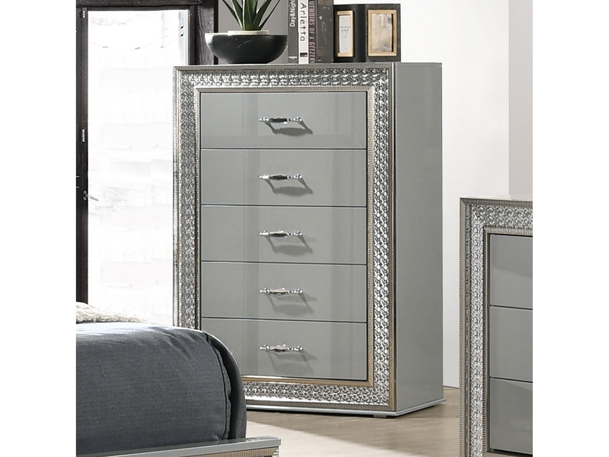 Cassiopeia Metallic Gray Chest