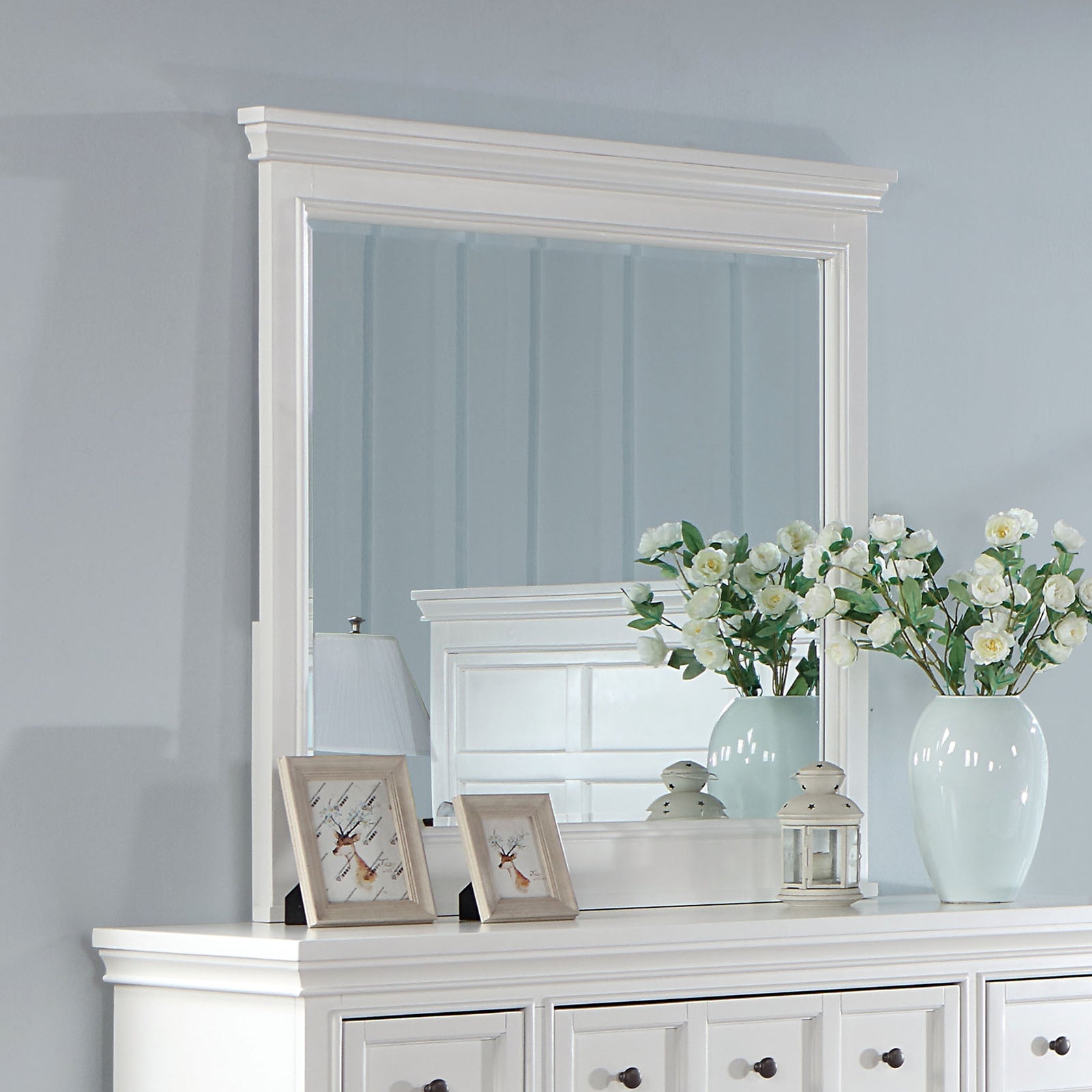 Castile White 4 Pc. Full Bedroom Set
