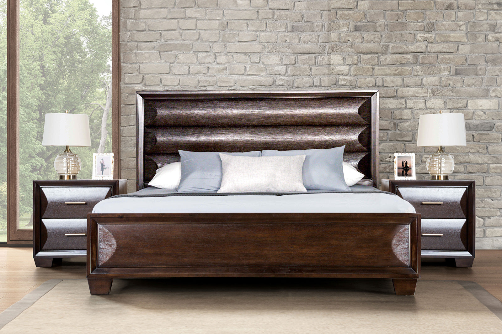 Chemnitz Espresso Queen 5 Piece Bedroom Set w/2 Nightstands