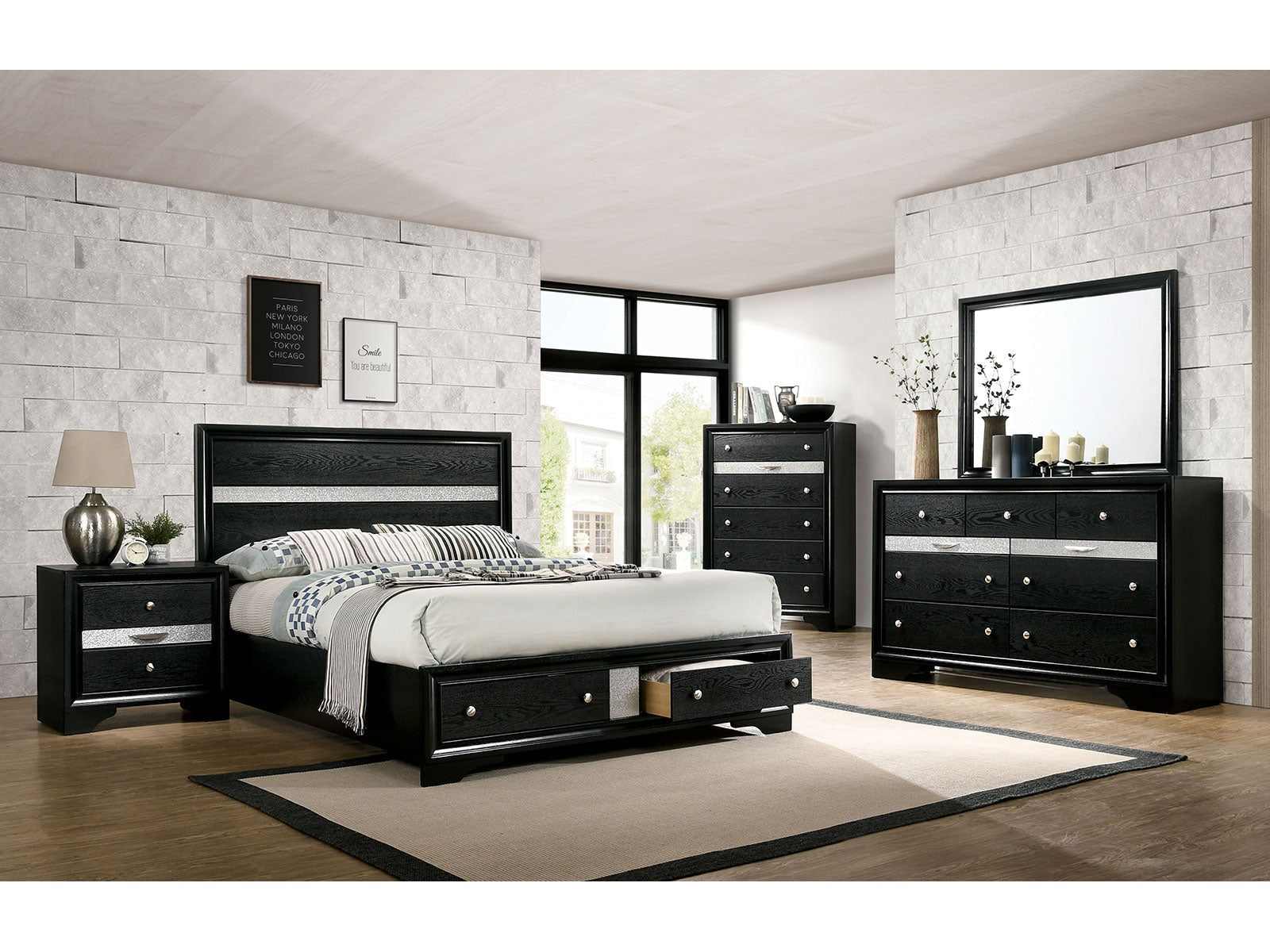 Chrissy Black 5 Pc. Queen Bedroom Set w/ Chest