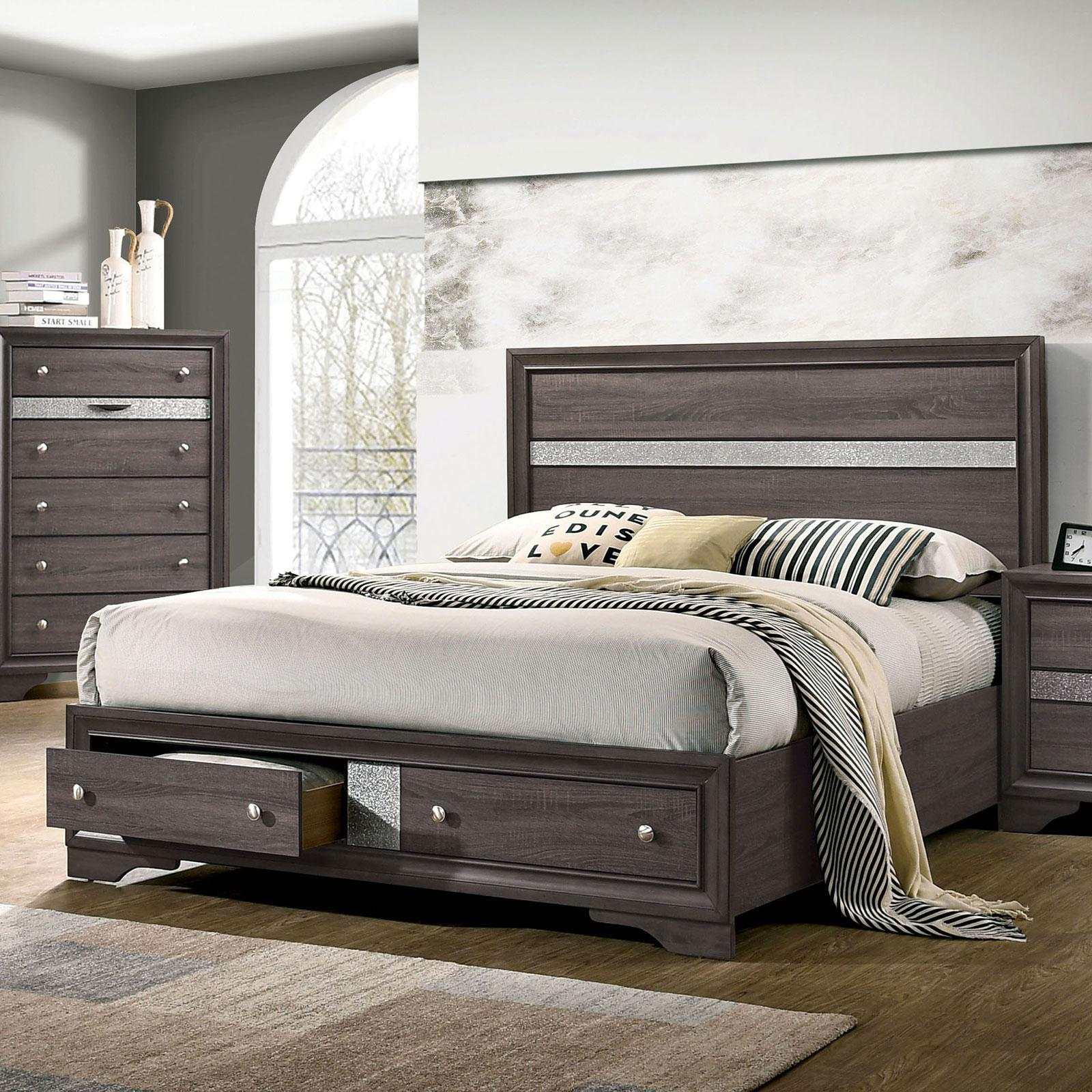 Chrissy Gray 5pc Queen Bedroom Set (1 Nightstand)