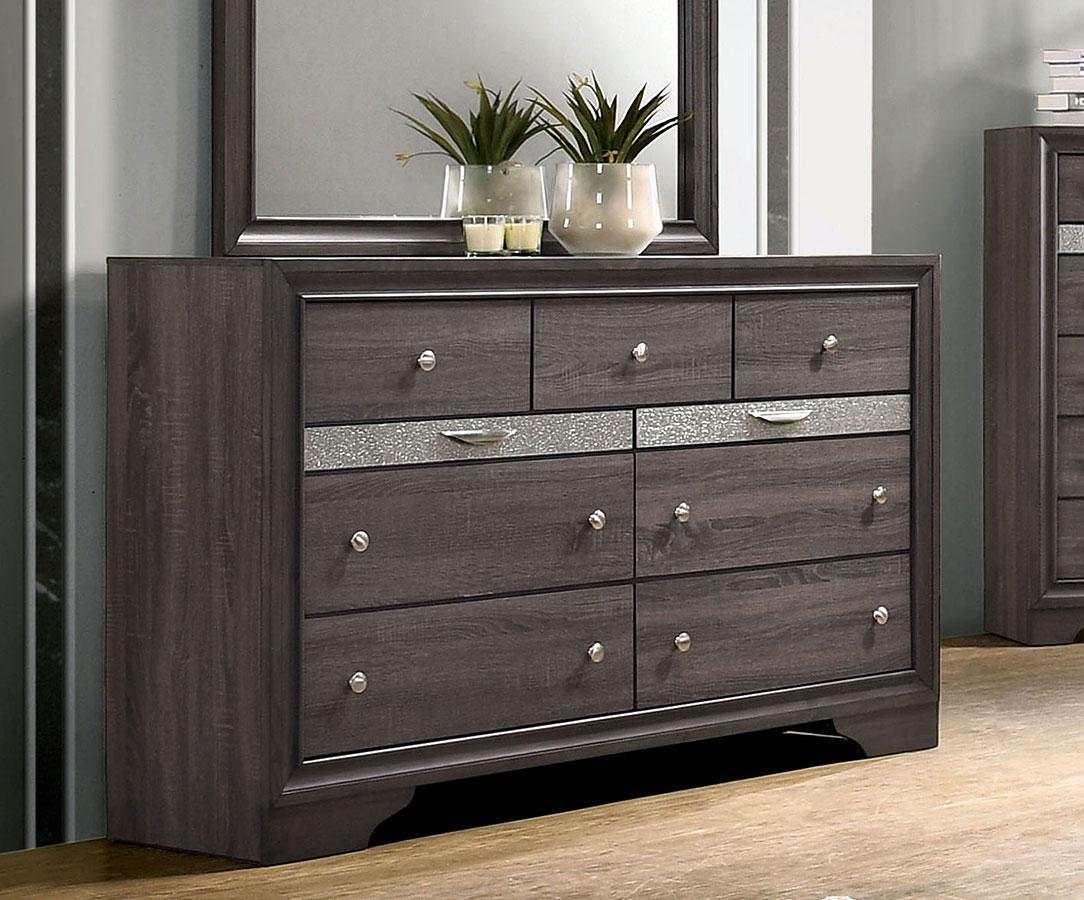 Chrissy Gray 5pc Queen Bedroom Set (1 Nightstand)