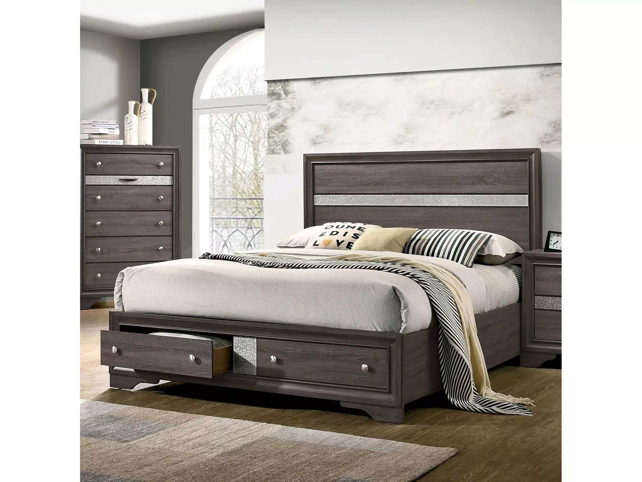 Chrissy Gray Bed w/ Footboard Drawers