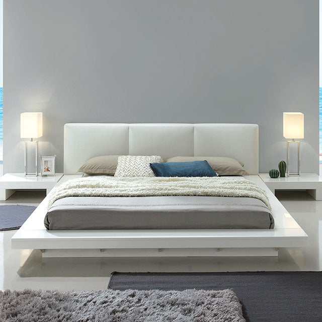 Christie White Eastern King Bed