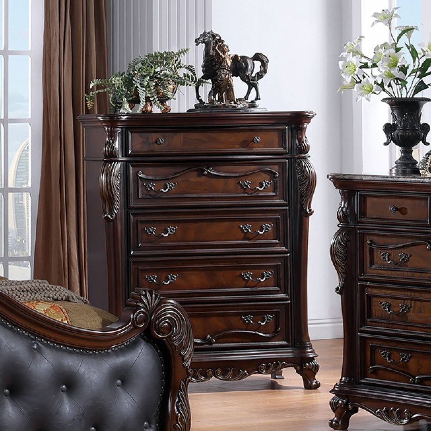 Cremona Dark Cherry 5 Pc. Queen Leatherette Bedroom Set w/ Chest