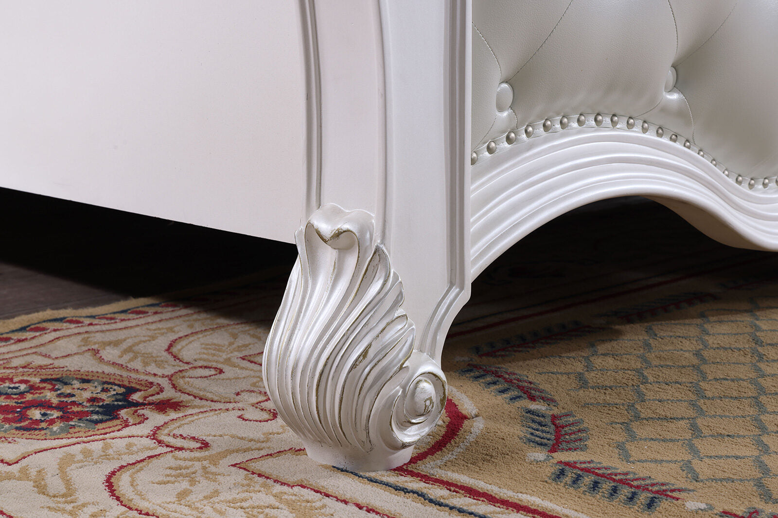 Cremona White E.King Leatherette Bed