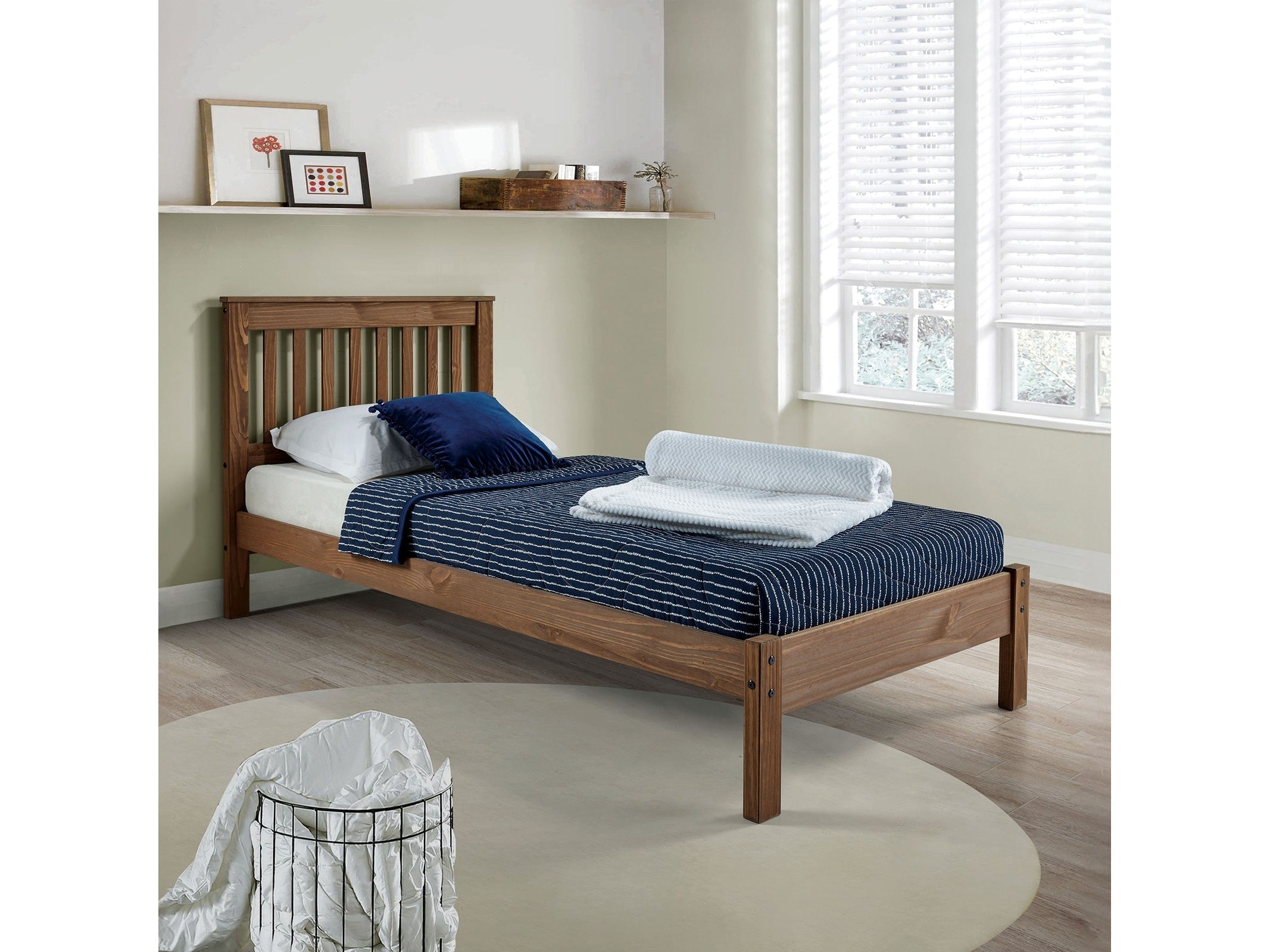Creswell Mahogany Twin Bed