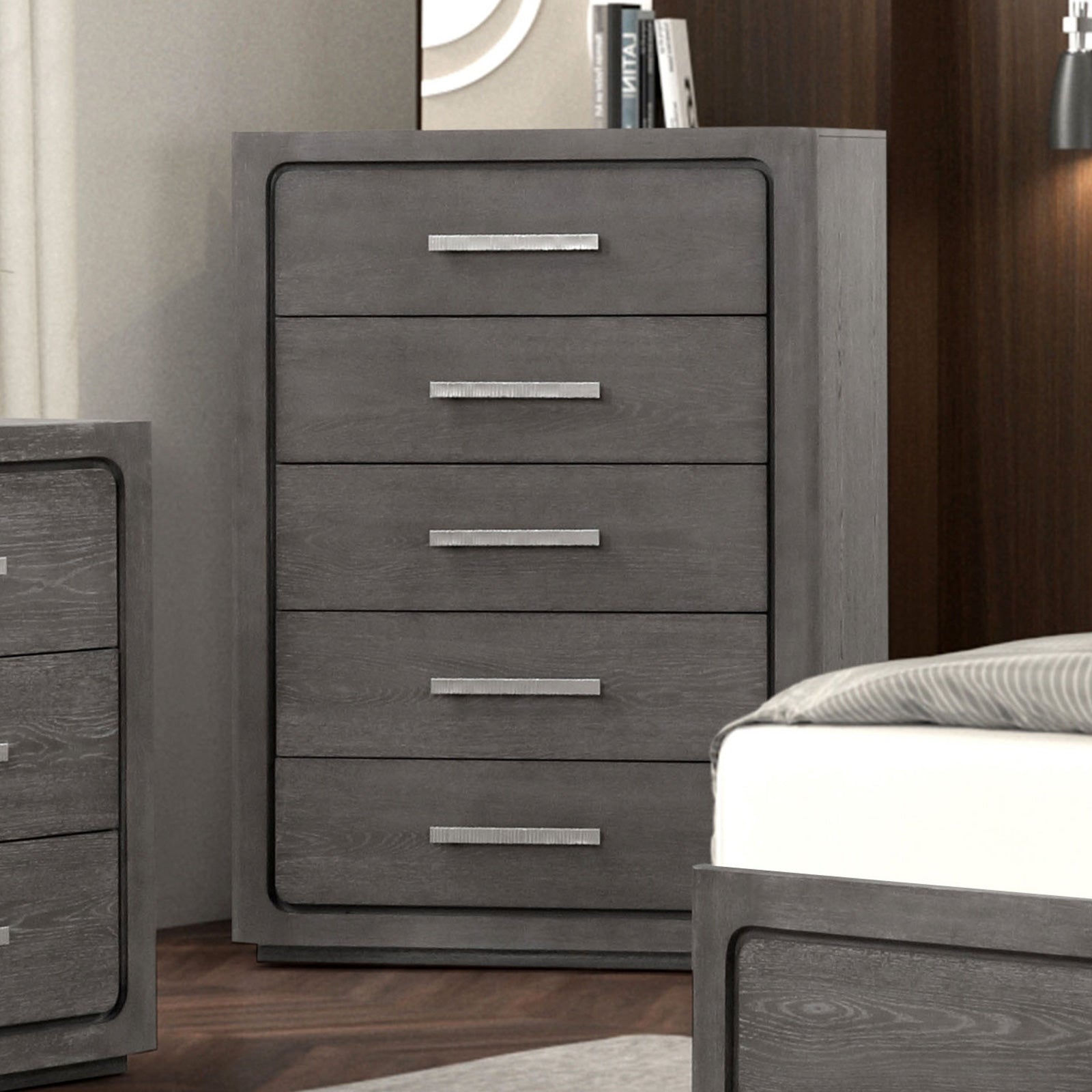 Crowthorne Warm Gray Queen 5 Piece Bedroom Set w/Chest