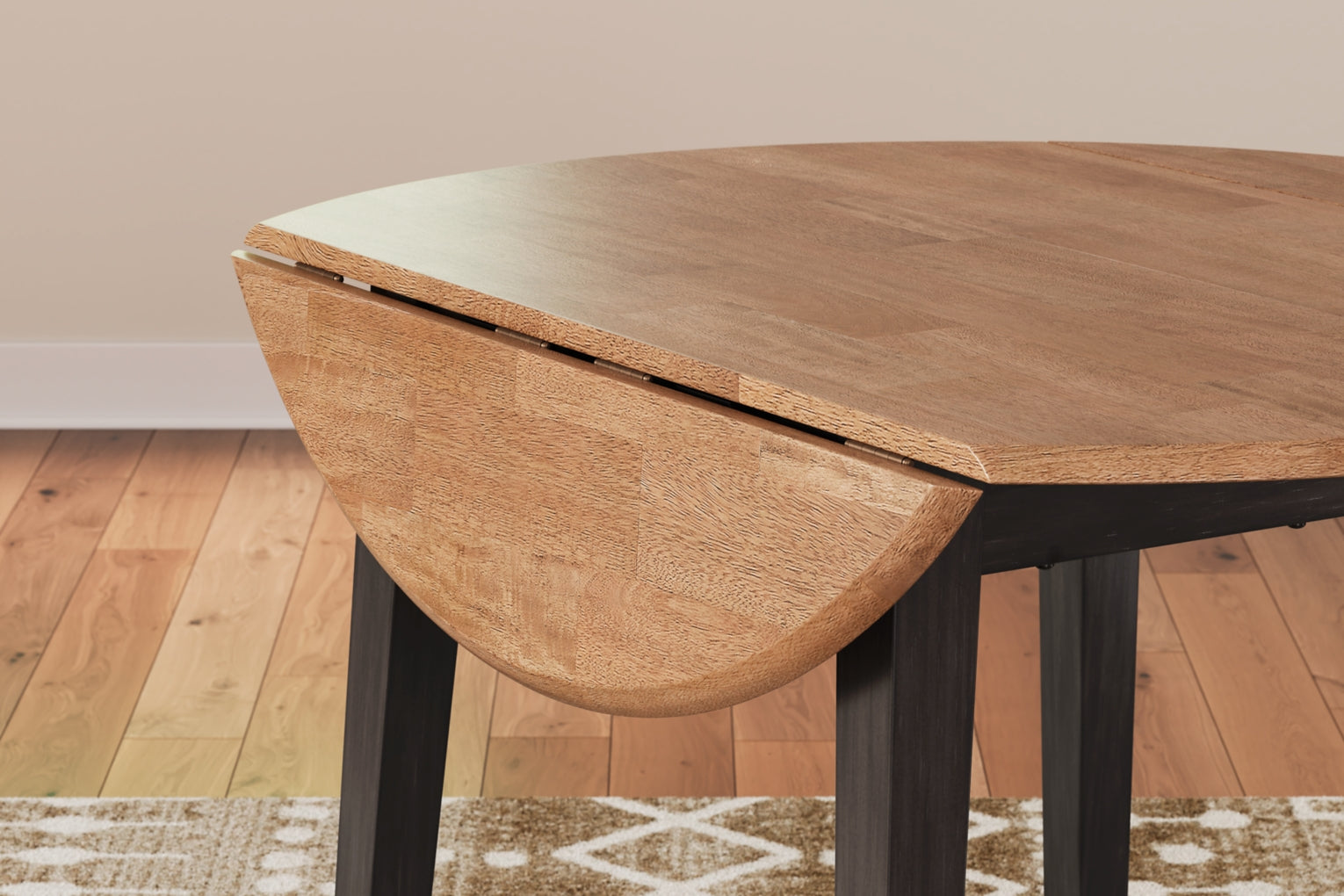 Gesthaven Round Dining Room Drop Leaf Table
