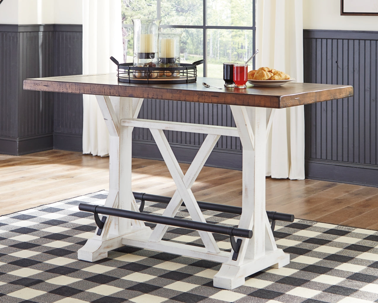 Valebeck Dining Set (Up to 8 Chairs)
