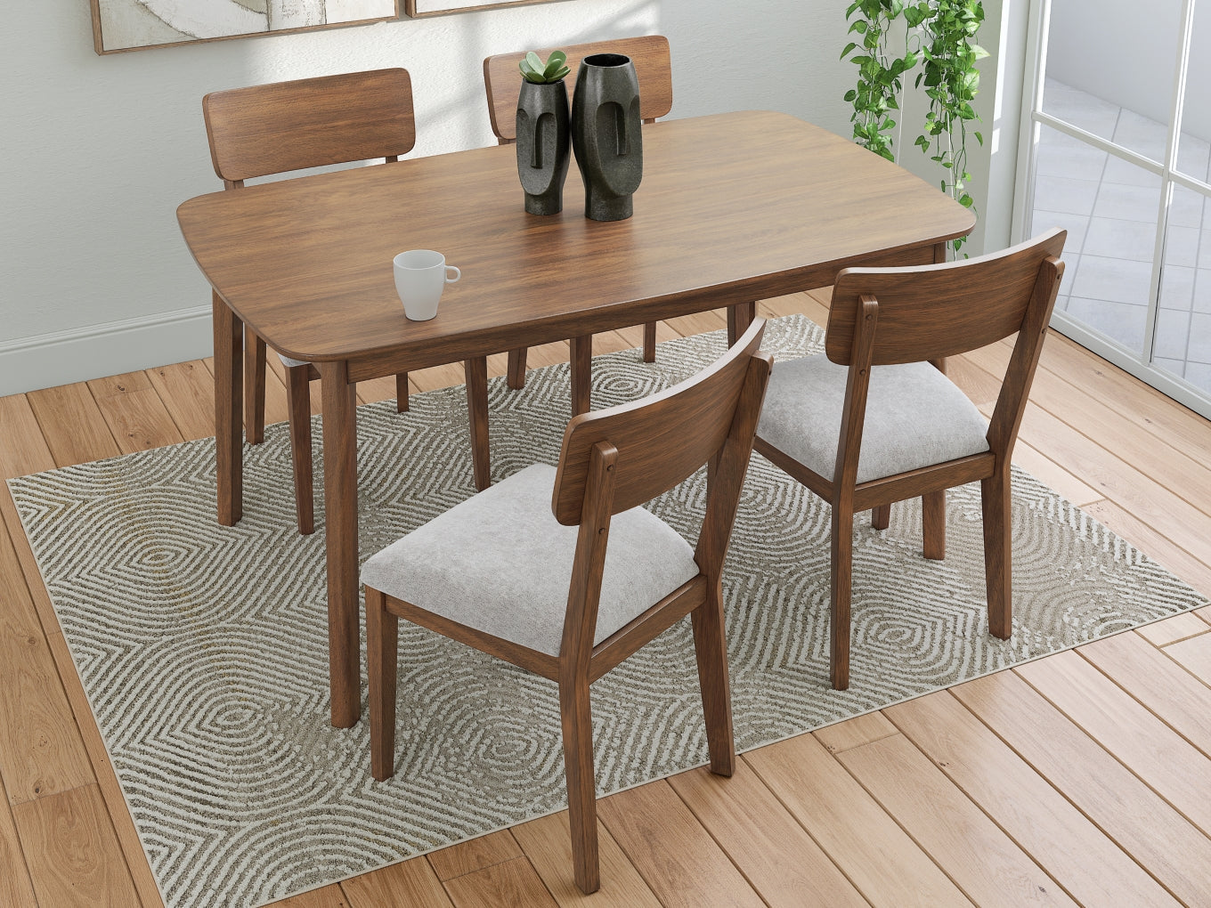 Lyncott Dining Room Table