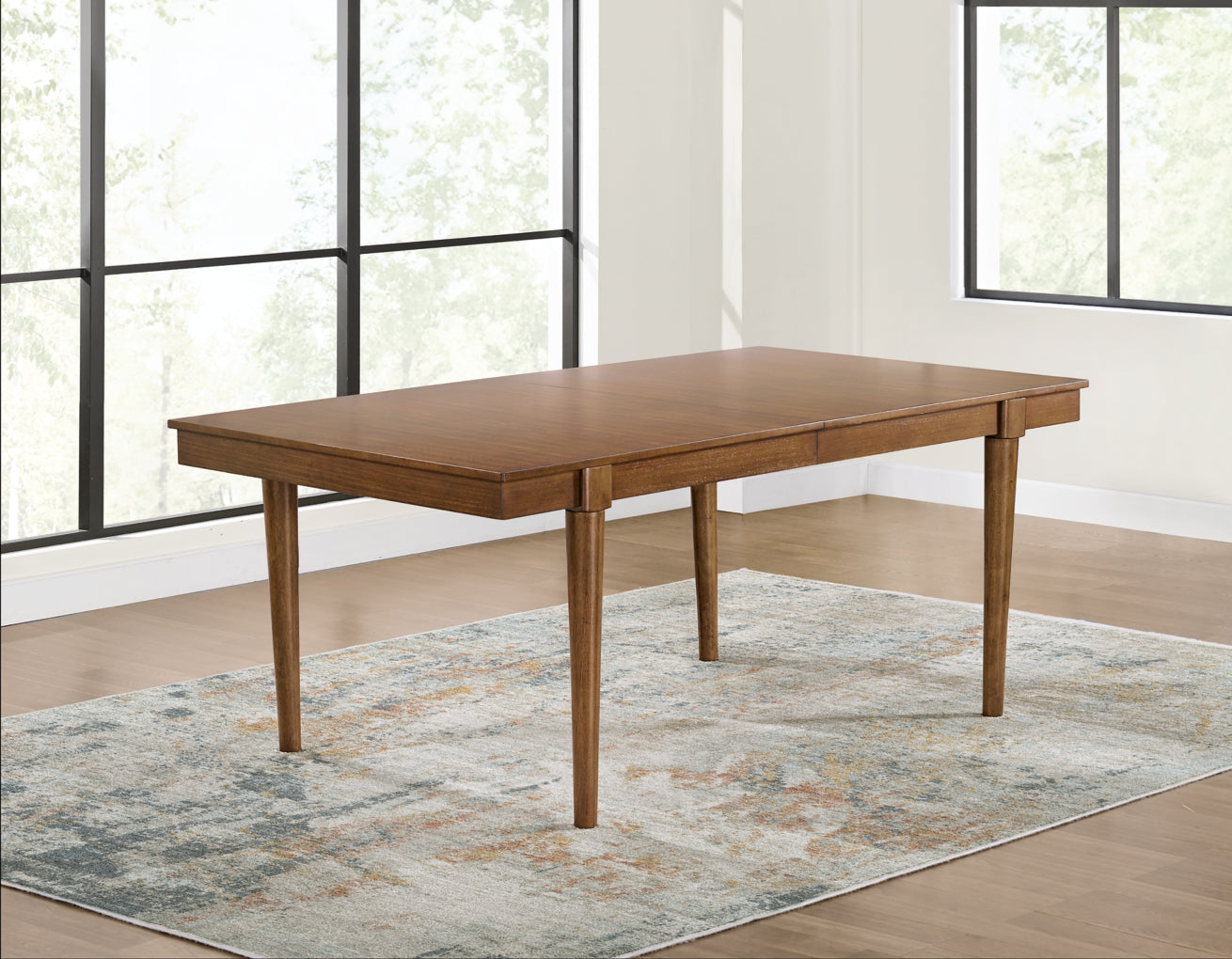 Lyncott RECT Dining Room Extension Table