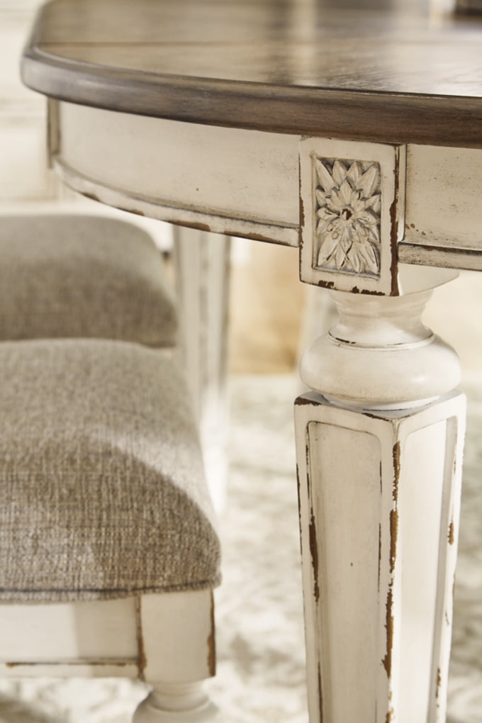 Realyn Oval Dining Room Extension Table