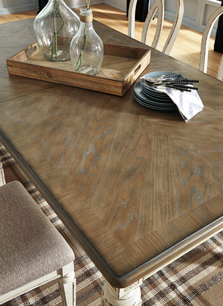 Realyn RECT Dining Room Extension Table