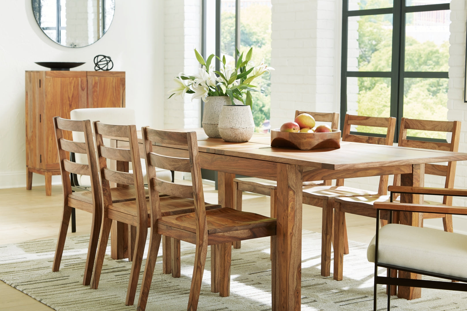 Dressonni Dining Table and 6 Chairs