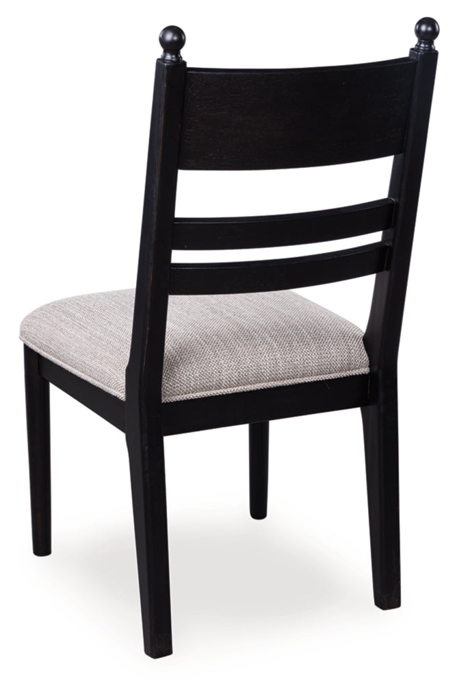 Chadworth Dining UPH Side Chair (2/CN)