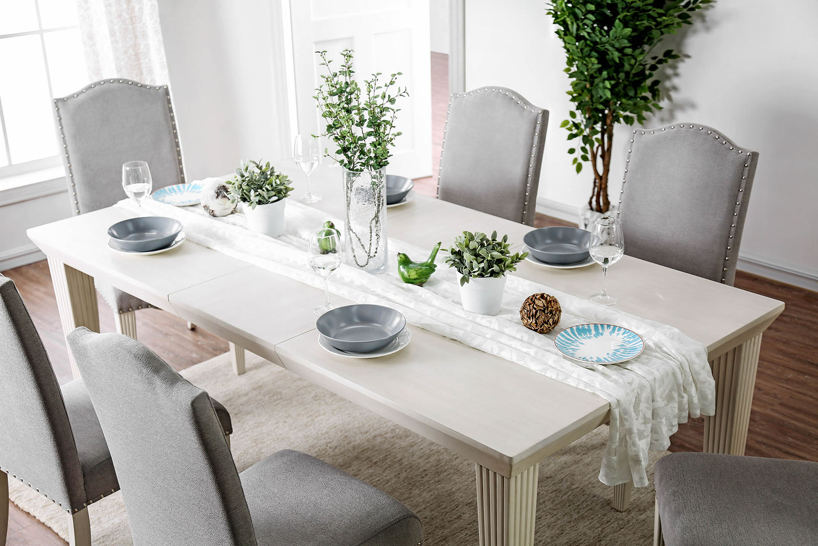 Daniella Antique White/Gray 7 Pc. Dining Room Set