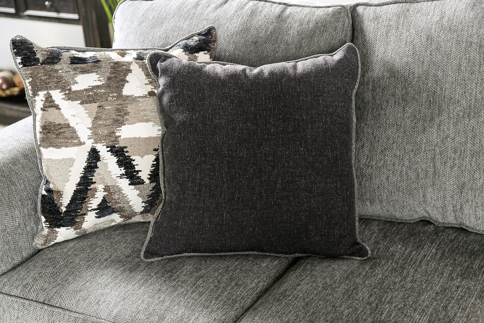 Delgada Graphite Sofa & Loveseat