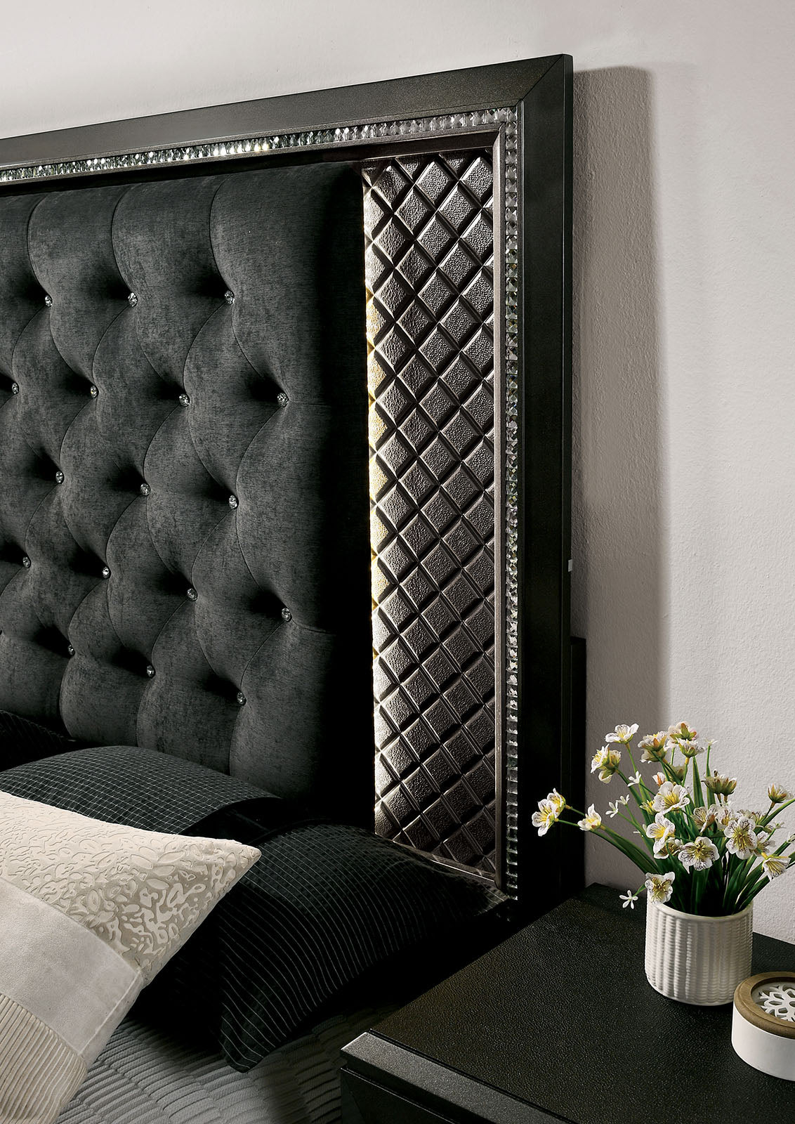 Demetria Metallic Gray California King Bed