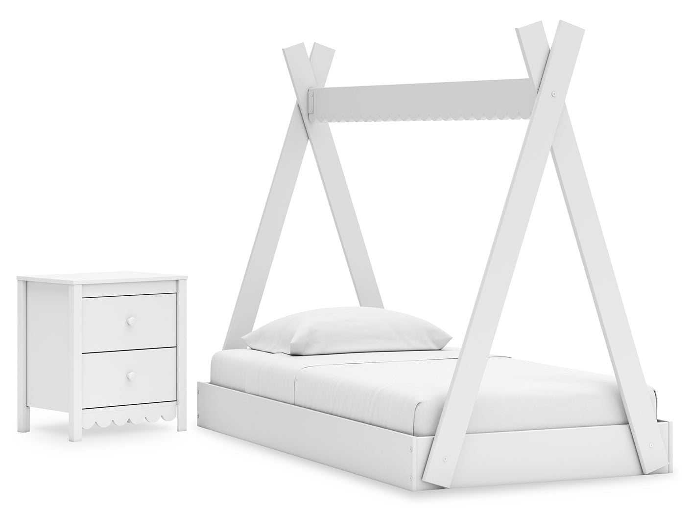 Hallityn White Platform Bedroom Set