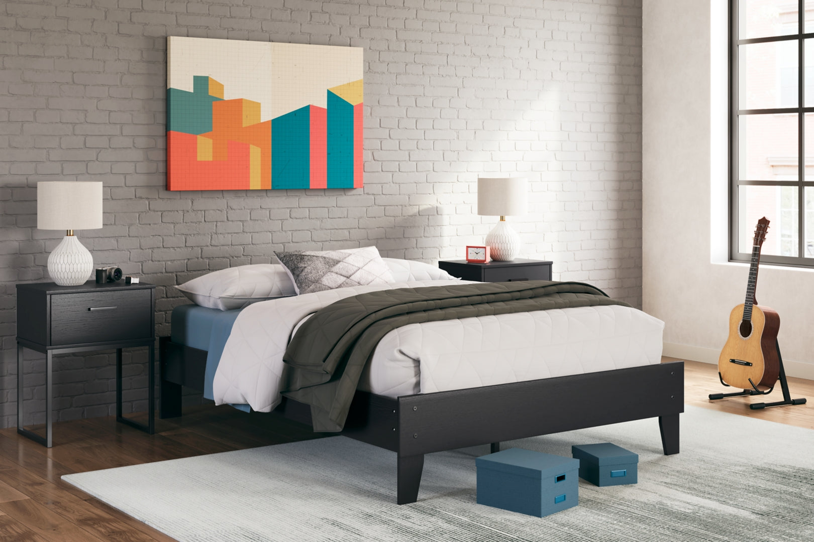 Socalle Platform Bed